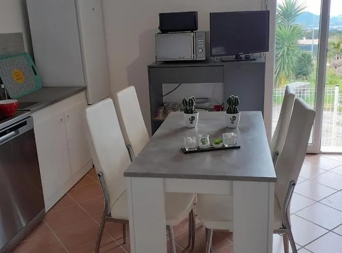 Calme Et Agreable A Proximite D'ajaccio Canale Cabanes